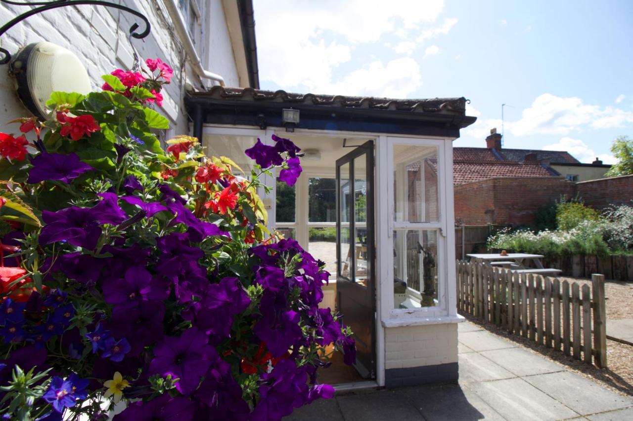 The Plough Inn Marsham Exteriér fotografie